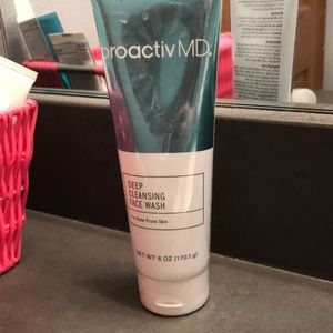 Never opened proactive deep cleansing face wash